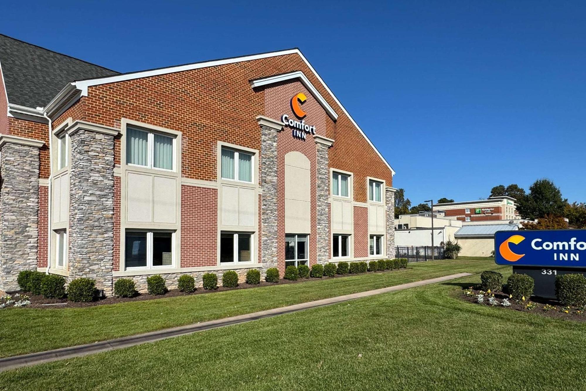 Comfort Inn Williamsburg Gateway Exterior photo